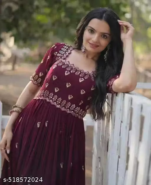 AKIRA HEAVY GEORJET SIQUENCE EMBROIDRED WORK GOWN